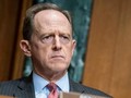 Thượng nghị sĩ Đảng Cộng hòa Pat Toomey đã lên tiếng chỉ trích Tổng thống Trump