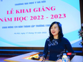 Q. Bộ trưởng Đào Hồng Lan chúc mừng thầy và trò Trường Đại học Y Hà Nội bước vào năm học mới