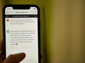 Một chatbot nội bộ của Apple, được một số người gọi là “Apple GPT”, có những điểm tương đồng với ChatGPT của OpenAI trong ảnh trên (ảnh: Bloomberg)