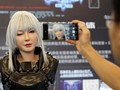 Robot hình người. Ảnh: Reuters