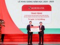 Agribank đồng hành cùng HV Ngân hàng trong giáo dục đào tạo, trao tặng học bổng cho sinh viên