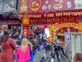 Giá vàng, giá Bitcoin. Ảnh: Pinterest.