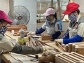 Theo VIS Rating, những ngành công nghiệp chính như đồ gỗ sẽ chịu ảnh hưởng khi Mỹ công bố thuế đối ứng 46% với Việt Nam. Ảnh: VGP/Đỗ Hương.