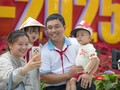 Đà Nẵng rực rỡ cờ hoa, người dân xuống phố chào mừng Tết Độc lập.