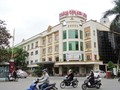 Khách sạn Kim Liên (số 5 -7 Đào Duy Anh, Hà Nội) bị thu hồi hạng 3 sao.