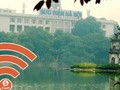 Người dân và du khách có thể truy cập Wi-Fi miễn phí từ smartphone hoặc thiết bị cầm tay bằng cách bật chế độ tìm kiếm Wi-Fi và lựa chọn điểm phát có tên “Freewifi_UBNDHANOI”.