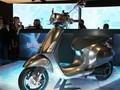 Vespa Primavera phiên bản chạy điện có tên Elettrica đã ra mắt trong triển lãm EICMA năm nay dưới dạng xe concept.