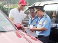 Sở GTVT Hà Nội vừa quyết định thu hồi 535 phù hiệu xe ô tô.