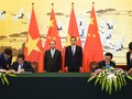 Thủ tướng Nguyễn Xuân Phúc và Thủ tướng Trung Quốc Lý Khắc Cường.