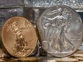 Tuần qua, giá vàng, giá bạc cùng tăng 1,5%, tỷ giá trung tâm hạ 4 đồng. (Ảnh: MarketWatch)