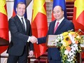 Thủ tướng Nguyễn Xuân Phúc và Thủ tướng Liên bang Nga Dmitry Medvedev - Ảnh: VGP/Quang Hiếu