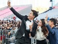 Quốc Anh cùng đoàn phim giao lưu, hút hồn fan Hàn tại LHP Busan 