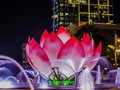 Đài phun nước với hình tượng chính là nụ hoa sen, gần Công viên tượng đài Chủ tịch Hồ Chí Minh