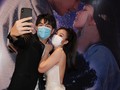 Hai diễn viên chính Quốc Anh và Khả Ngân tại buổi lễ ra mắt phim. Nguồn ảnh: Đoàn phim cung cấp.