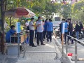 Chỉ còn các SV tình nguyện được phép vào khu vực cách ly để tập huấn (Ảnh: Hòa Bình)