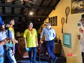 Chương trình tour đặc biệt “Theo dấu chân Biệt động Sài Gòn” đi vào hệ thống hầm nổi, địa đạo chứa người và vũ khí ngay trong lòng đô thị (Ảnh: SDL)