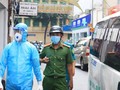 Thông báo khẩn tìm người từng đến 2 quán cơm mà BN2014 từng ghé qua (Ảnh: Nhật Thịnh)