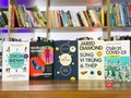 5 cuốn sách không thể thiếu trong lúc dịch bệnh COVID-19 lan tràn 
