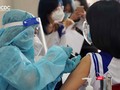 Học sinh ở TP.HCM được đồng loạt tiêm vắc xin ngừa COVID-19. Ảnh: HCDC 