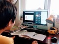 Học sinh vùng dịch TP.HCM học trực tuyến từ đầu năm học 2021-2022. Ảnh: Hoà Bình