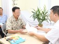 Bác sĩ khám miễn phí cho bệnh nhân (Ảnh minh họa)