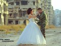 Bộ ảnh cưới có một không hai giữa Syria đổ nát
