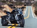 Video: “Quái vật” Ducati của chàng sinh viên 9x