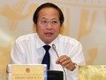 Bộ trưởng Bộ TT&TT Trương Minh Tuấn điều hành buổi họp báo Chính phủ tháng 10/2016.