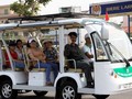 Xe điện tại Hội An hoạt động từ 6h-22h hằng ngày với thời gian dừng đón, trả khách không quá 2 phút (Ảnh minh hoạ)