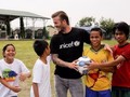 Beckham đã quyết định từ chối đề nghị này của kẻ tống tiền vào báo cho cảnh sát.