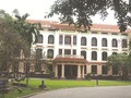 Bảo tàng Mỹ thuật Việt Nam, nơi lưu giữ một số bảo vật quốc gia và nhiều tác phẩm mỹ thuật nổi tiếng.