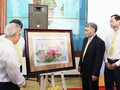 Bộ tem “Kỷ niệm 50 năm thành lập ASEAN (1967-2017)” của Việt Nam do họa sĩ Tô Minh Trang thiết kế.