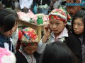 Tổng đài này hoàn toàn miễn phí cho khách hàng là đồng bào dân tộc thiểu số với thời gian phục vụ từ 6h đến 22 giờ hàng ngày, bao gồm cả ngày Lễ, Tết. Ảnh: V.N