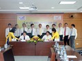Lễ ký kết vừa diễn ra sáng nay 13/9. Ảnh: M.Đ
