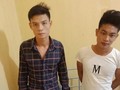 Hai đối tượng Bùi Văn Tưởng, Nguyễn Huy Chiến tại Công an huyện Bình Xuyên.