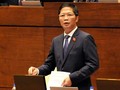 Bộ trưởng Bộ Công thương Trần Anh Tuấn trả lời chất vấn ĐBQH chiều nay (6/110).