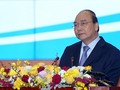 Thủ tướng Nguyễn Xuân Phúc phát biểu tại hội nghị. Ảnh: VGP.