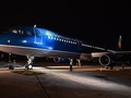 Chuyến bay HVN68 của Vietnam Airlines đưa 30 công dân Việt Nam từ Vũ Hán về nước ngày 10/2. Ảnh: VNA.
