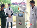 Robot vận chuyển Vibot-1a có thể làm việc liên tục 12 giờ và tự động tìm về trạm để sạc khi cạn nguồn.