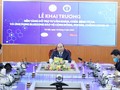 Thủ tướng Chính phủ Nguyễn Xuân Phúc; Phó Thủ tướng Vũ Đức Đam tới dự sự kiện ra mắt nền tảng hỗ trợ khám, chữa bệnh từ xa tại trụ sở Bộ TT&TT. Ảnh Thống Nhất/TTXVN.