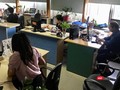 Các phóng viên, biên tập viên của Thời báo Kinh tế Việt Nam vẫn bám trụ tại tòa soạn, bất chấp lệnh giải thể - Ảnh chụp chiều ngày 16/7.