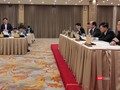Nội dung trả lời của Thứ trưởng Nguyễn Ngọc Đông thu hút sự quan tâm của đoàn chủ toạ và đông đảo phóng viên.