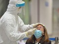 Chính phủ đặt mục tiêu tăng cường vận động người dân tiêm vaccine, đi từng ngõ, gõ từng nhà, rà từng người để triển khai việc tiêm vaccine bảo đảm tiến độ nhanh nhất có thể.