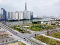 Nhiều ý kiến cho rằng, về lâu dài, các tác động tiêu cực của phiên đấu giá đất tỉ USD tại Thủ Thiêm sẽ gây bất lợi cho thị trường bất động sản và nền kinh tế.