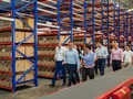 Đoàn đối tác thăm quan trung tâm phân phối khu vực miền Nam của Viettel Post