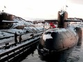 Tàu AS-12 Losharik xuất hiện tại cảng Severomorsk, căn cứ chính của Hạm đội Phương Bắc vào năm 1998 (Ảnh: AP)