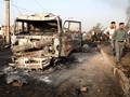 Cảnh sát kiểm tra hiện trường vụ đánh bom ở Kabul hôm 3/9 (Ảnh: Reuters)