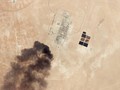 Hình ảnh vệ tinh cho thấy cơ sở lọc dầu ở Abqaiq sau đòn tấn công mà Houthi nhận trách nhiệm (Ảnh: Bloomberg)