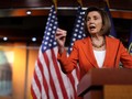 Chủ tịch Hạ viện Nancy Pelosi phát biểu trước cuộc bỏ phiếu (Ảnh: Politico)