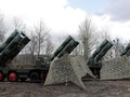 Hệ thống phòng không S-400 do Nga sản xuất (Ảnh: Reuters)